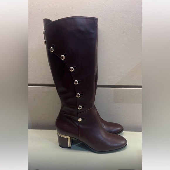 MARINO FABIANI MADE IN ITAKY Brown Leather Heeled Boots with Gold Accents - Picture 2 of 4